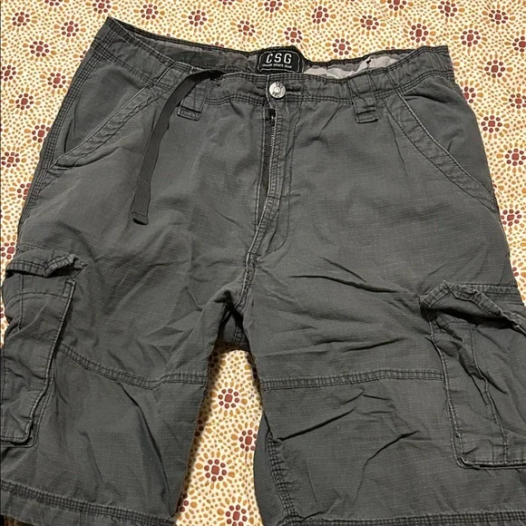 Champs Gray Cargo Shorts for Men - Picture 2 of 3
